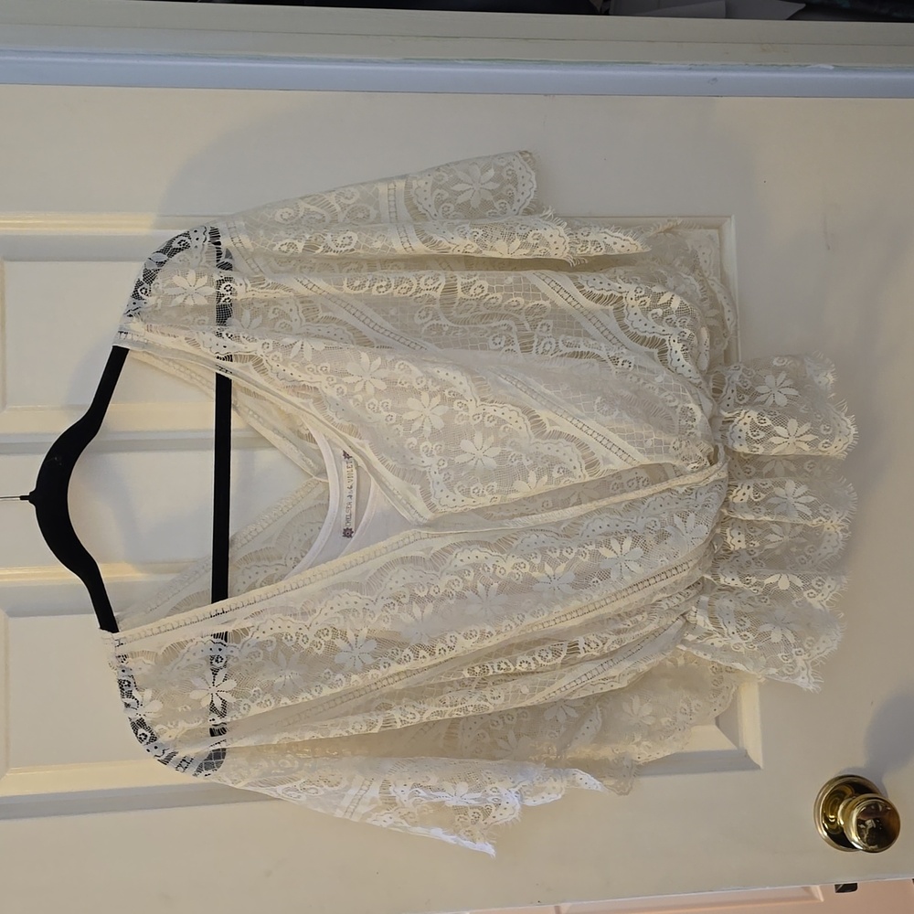 Chelsea & Violet, Lace, Cross Over Top, Medium, Ivory